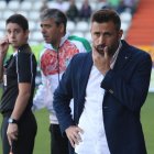 El entrenador Manolo Herrero fue destituido como entrenador de la Ponferradina. ANA F. BARREDO