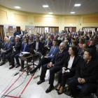 El salón de actos de Cosamai estuvo totalmente abarrotado para celebrar sus 50 años. JESÚS F. SALVADORES