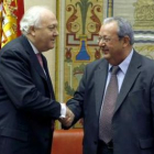 Moratinos y José María Benegas, en la comisión de Exteriores