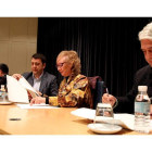 Riesco, Concepción López y Pablo Salgado, en primer término, ayer con Moreno y José Antonio Fierro al fondo.