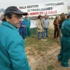 Los trabajadores de Cerámicas Arias durante una concentración.