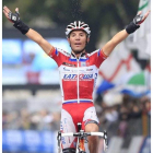 ‘Purito’ Rodríguez celebra su triunfo en Lombardía.