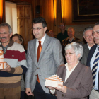 Un momento de la entrega de premios, que tuvo lugar en la Diputación, e imágenes de los dos edificios distinguidos