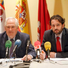 Guillermo García y César Burón, ayer en la Junta en León.