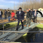 El consejero de Fomento, Juan Carlos Suárez Quiñones, visita la nuevas EDAR (Estación Depuradora de Aguas Residuales) de Laguna de Negrillos