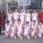 Formación del equipo infantil masculino del colegio San Claudio