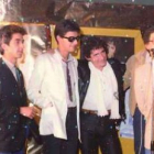 Los integrantes de Los Cardiacos con Miguel Ríos en una imagen de archivo.