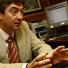 José Ángel Arranz, director de Medio Natural, en su despacho en la consejería de Medio Ambiente