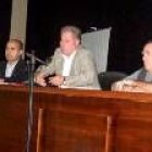 El alcalde de Fabero, en el centro, en una de las jornadas del Congreso