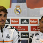 Iker Casillas y Cristiano Ronaldo, en la rueda de prensa, en Valdebebas (Madrid).