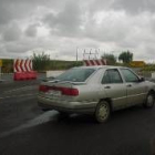 La carretera comarcal 622 estaba cortada ayer a la altura de Valdefuentes
