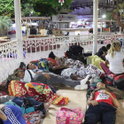 Migrantes durmiendo en la calle de México. JUAN MANUEL BLANCO