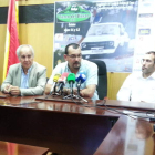Representantes políticos y deportivos, en la presentación.