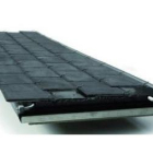 Un detalle de los paneles solares de pizarra de Cupa.