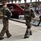 Militares patrullan en la Gare du Nord, en París.