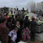 Los vecinos llenaron el cementerio de Moscas para rezar por sus difuntos