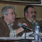 Santoveña (izquierda), durante una intervención ante el pleno de la corporación del mes de enero