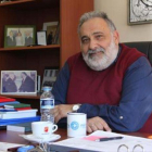 Daniel Esdras, en la oficina de la Organización Internacional para la Migración en Grecia.