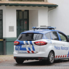 Patrulla de lla Policía Municipal de Ponferrada. L. DE LA MATA