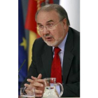 Pedro Solbes informó sobre la situación de la economía española