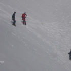 El grupo de rescate actúa en el Pico Almanzor.