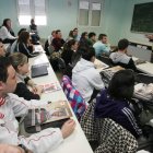 García Marín se reunió ayer con alumnos.