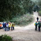 Grupos de voluntarios buscando a Jordi.