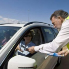 Miguel Alejo Vicente visitó ayer el área de servicio de Torre del Valle.