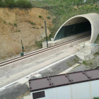 Entrada al túnel situado en Llanos de Alba.