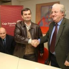 Antonio González, José Antonio Velasco y Pedro Casa, ayer tras la firma del convenio de colaboración