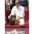 Kevin Costner, durante la entrega de su estrella en el paseo de la Fama