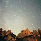 Lluvia de estrellas sobre Montserrat en una imagen de archivo.