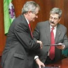 Álvarez Guisasola y Marcelino Pérez sellaron el nuevo patronato