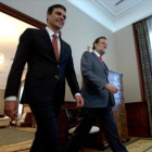 El presidente Mariano Rajoy y el líder de la oposición, Pedro Sánchez, en una de las reuniones que mantuvieron en el Congreso.