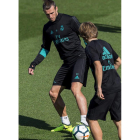 Gareth Bale ya entrena al mismo ritmo que sus compañeros. R. J.