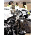 Un conductor circulaba muy rápido y adelantó a cuatro vehículos