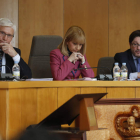 La alcaldesa, María Eugenia Gancedo, hace un llamamiento a la reflexión para aprobar el Presupuesto. JESÚS