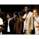 Las voces de los seis miembros de este grupo simulan toda una orquesta