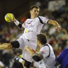 El central serbio Dalibor Cutura fue uno de los jugadores clave en la épica remontada del Reale Ademar ante el San Antonio.
