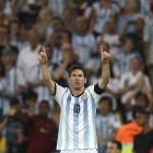 El delantero argentino Lionel Messi celebra el segundo gol ante Bosnia.