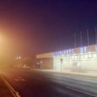 La niebla fue ayer prácticamente constante en el aeropuerto de León, ubicado en La Virgen del Camino