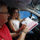 Examinador durante una prueba de conducir. JESÚS F. SALVADORES