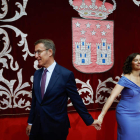 Feijóo y Ayuso ayer, en la toma de posesión como presidenta de la Comunidad de Madrid. JAVIER LIZÓN