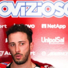 El italiano Andrea Dovizioso (Ducati), subcampeón del mundo de MotoGP, descansa en su boxe de Sepang (Malasia)