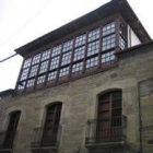 El museo etnográfico se emplaza en este noble edificio de Cacabelos