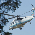 El helicóptero presidencial, con Cristina Fernández de Kirchner a bordo, sale del hospital.