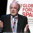 El comisario Joaquín Almunia, ayer en el Global Forum Spain que se celebra en Bilbao.