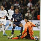 Mbappé rompió por completo a la defensa del Real Madrid con numerosas ocasiones hasta que marcó su gol en el minuto 94 de partido. IAN LANGSDON