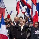 Marine Le Pen pronuncia un discurso durante la concentracion anual de su partido, el FN.
