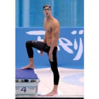 Phelps se dispone a participar en la semifinal de 100m mariposa